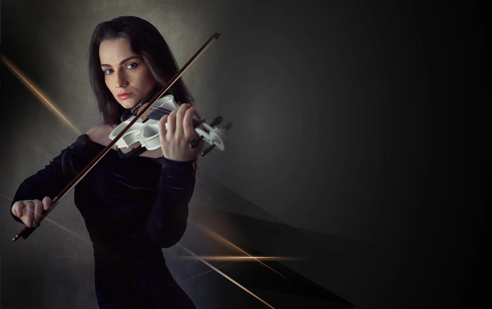 Laila with her violin